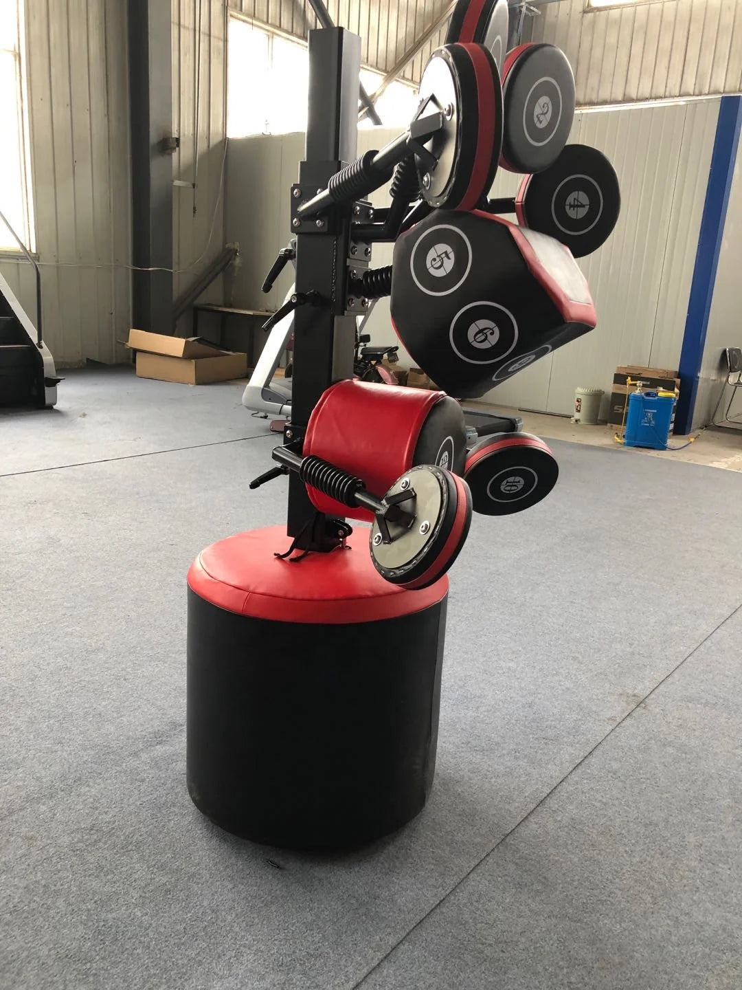 Steel Multi-Gym Equipment with Adjustable Boxing Machine and Functional Trainer Mitts Custom Logo MMA Use